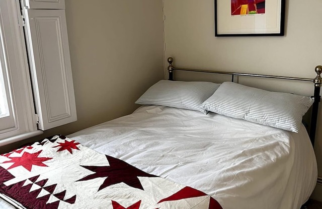 Stylish 1 Bedroom Apartment in Trendy Clapham