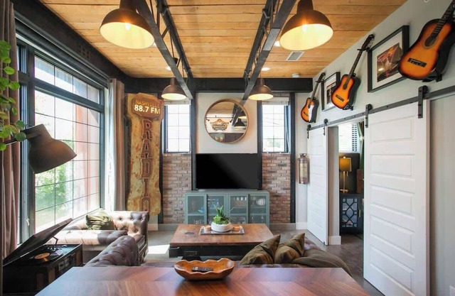 Stylish Industrial Apartment in Nashville