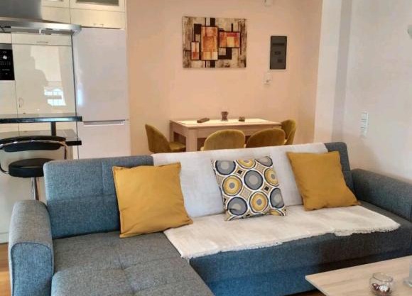Stylish -Modern Apartment heart of Marousi
