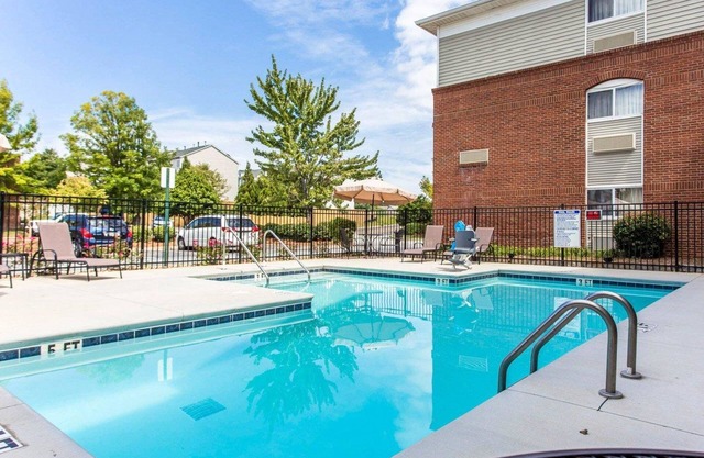 Suburban Studios Kennesaw-Marietta North