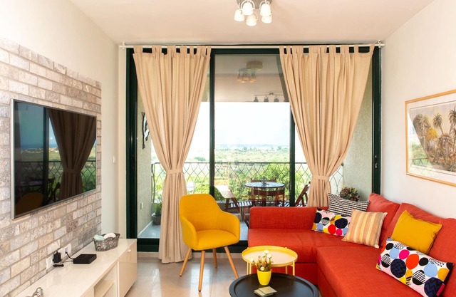 Suite con vistas al mar - Neot Golf