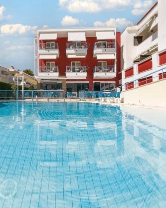 Summer Dream Hotel