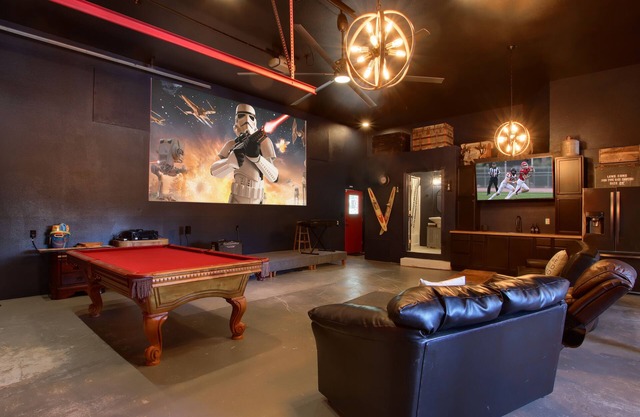 Summers@BOM, Yosemite\BassLake, Sleeps 22, hottub, Movie\Game\Billiards\Play