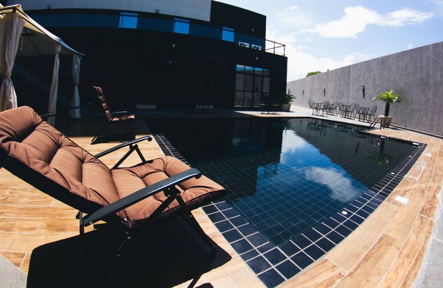 Summit Granvale Hotel