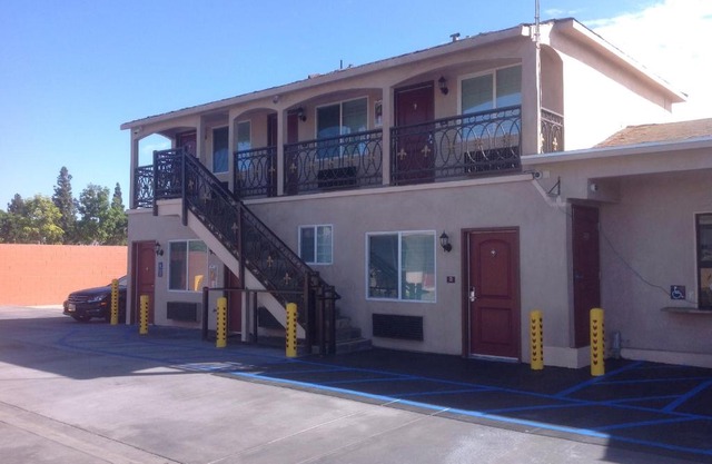 Sun Light Motel