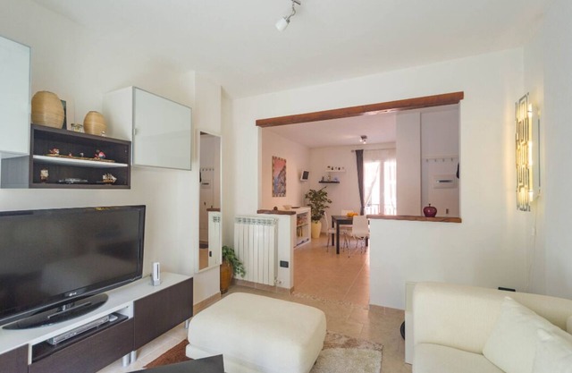Apartamento moderno iluminado por el sol BUBU CASA