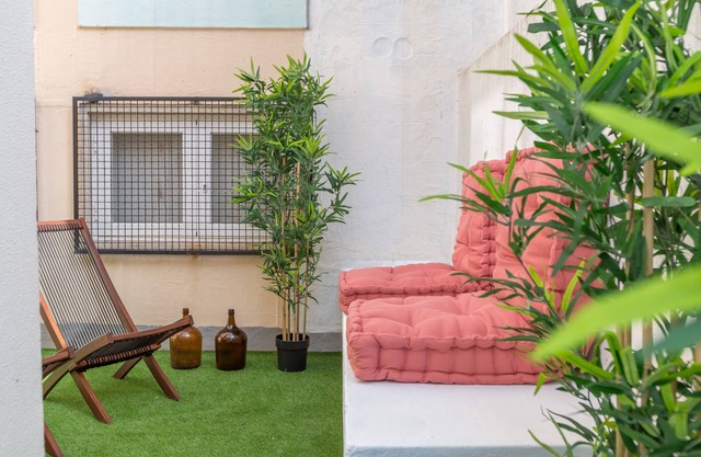 Sunny Apartment with Patio, By TimeCooler