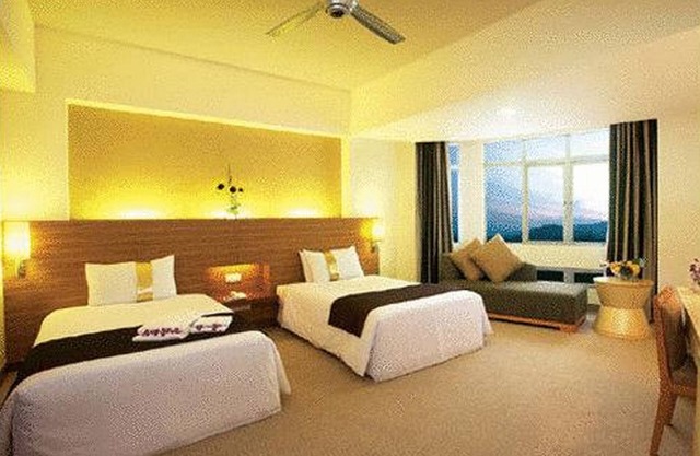 Sunny C Hotel
