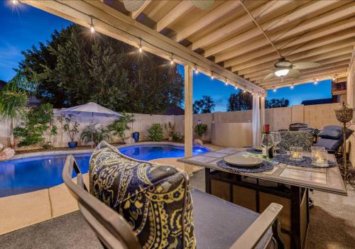 Sunny Free Heated Pool & Lush Backyard Home