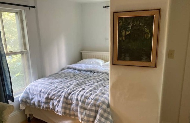 Sunny + private West End apartment with free parking