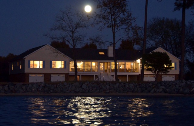 Waterfront Estate en la bahía de Chesapeake, con playa privada
