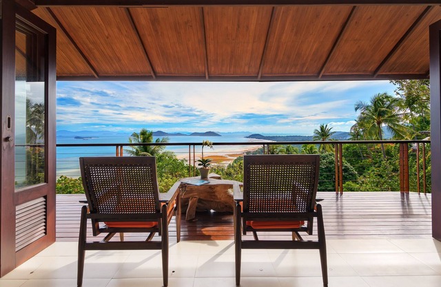 Sunset Rock Villa