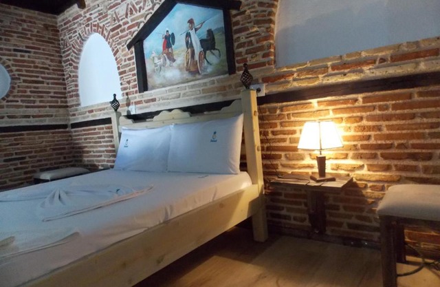 Sunset Suites