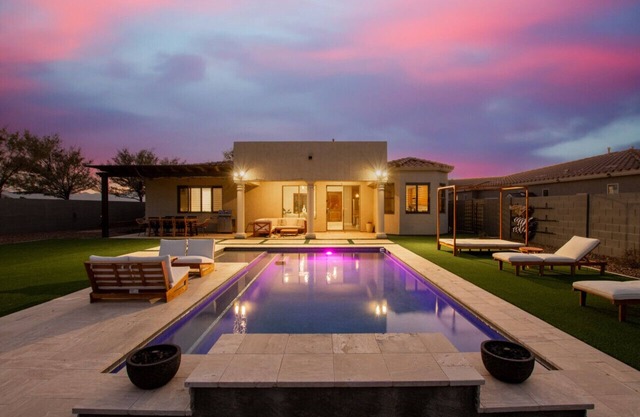 Sunsets on South Mountain |Pool | Modern