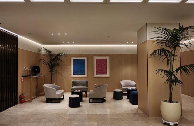 Sunshine Hotel