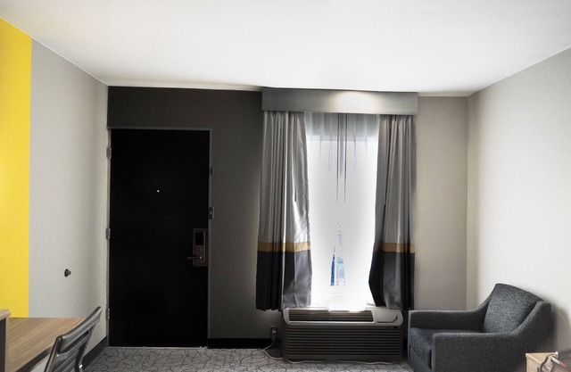 Super 8 by Wyndham Antioch/Nashville South East