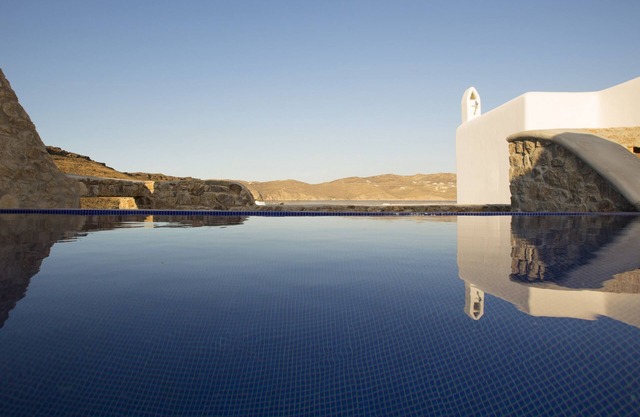 Superior Suite With Private Pool and sea View
