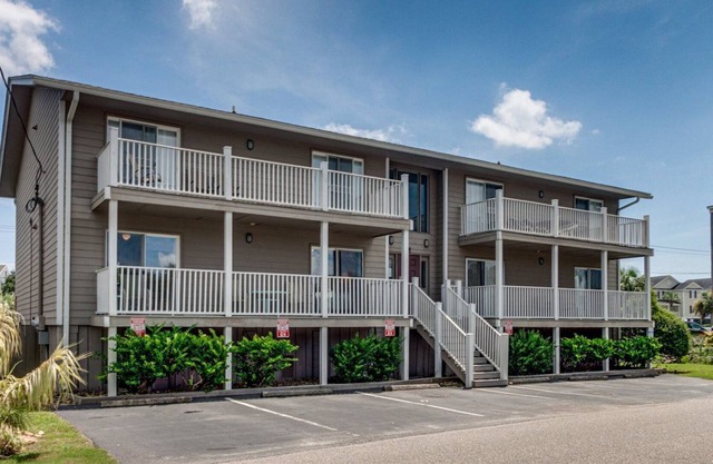 Surfside Beach Escape