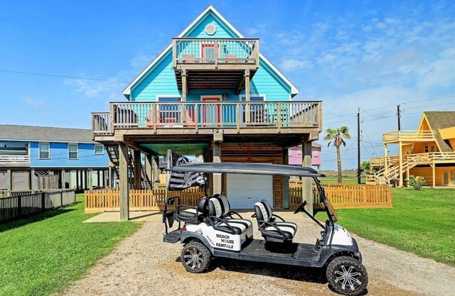 Exclusivo para familias Surfside Beach Home w / Vista al mar, fácil acceso a la playa