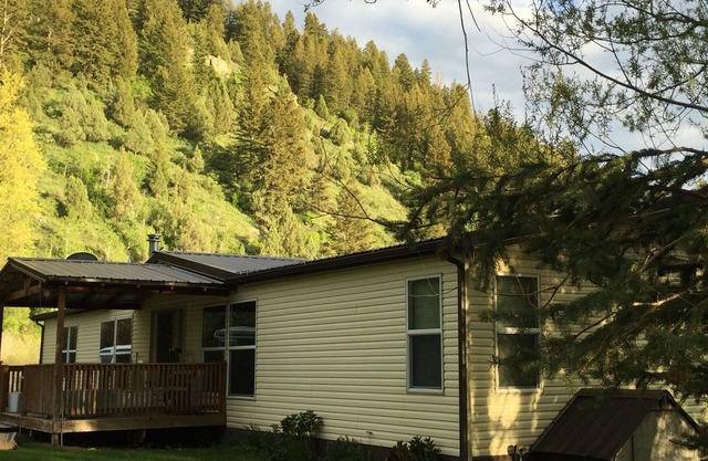 Swan Valley Palisades Creek Retreat. ¡Disfruta del arroyo justo en la puerta de tu casa!