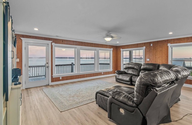 ¡Apartamento "Seaside Bliss" de Swansboro con VISTAS INCREÍBLES!
