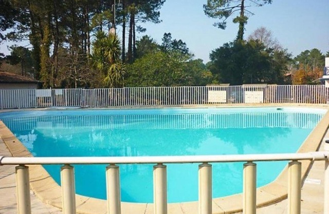 T2 Mezzanine avec Piscine, Tennis et Parking à Soustons - FR-1-379-119