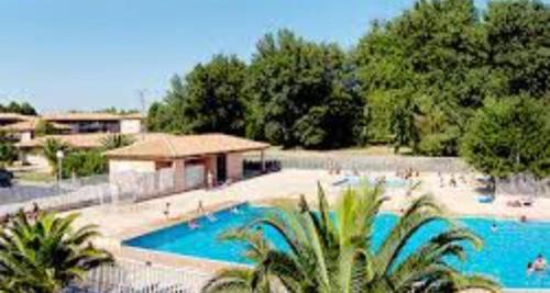 T2 Pierres de Jade avec piscine