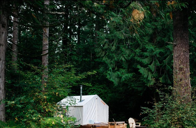 Tentrr - Cascade Rose Alpaca Farm Stay