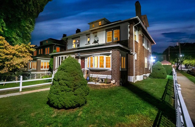The Allentown Whitehouse