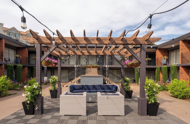 The Beaucatcher – A Boutique Motel