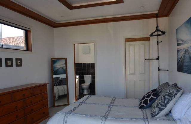 The Boat House - Perfect for Family Getaways