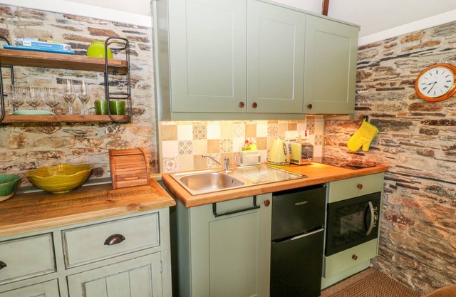 EL AMBIENTE, romántico en Callington, Ref 1010021