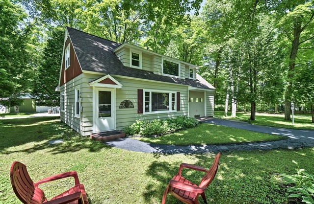NUEVO 'The Carriage House' Walk to Peninsula St Park