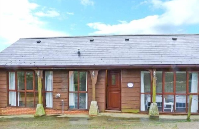 El Carthouse, SHORWELL