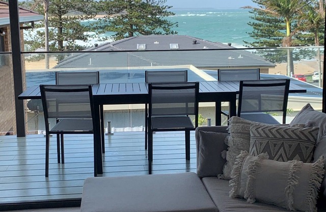 The Cove 2 - Stunning Upper floor of large house