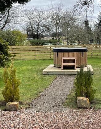 The Farmhouse, 6 bed property, Forres