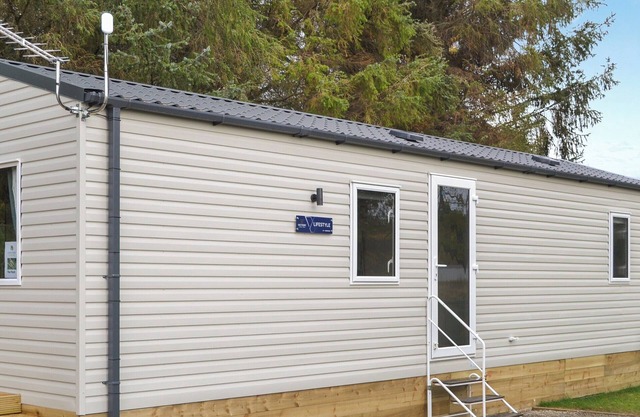 Alojamiento de 2 habitaciones en Forres