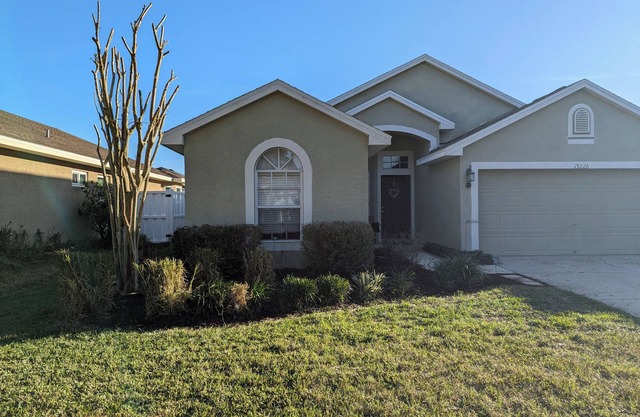 The Garden House - 3BR /6 Guests