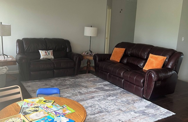 The Getaway on the Green – Spacious Retreat with Golf Course Views