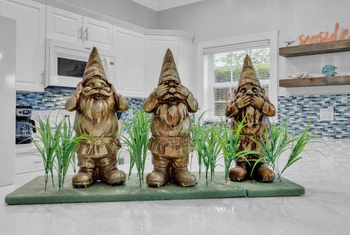 The Golden Gnomes