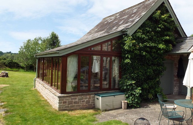 El granero, Walford