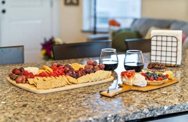 The Irving Park Hideaway – Prime Location w/ Patio & Parking!