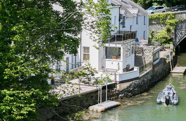The Moorings