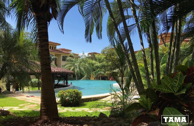 The Oaks Luxury Condo Tamarindo Conchal Flamingo