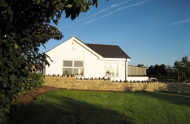 The Old Dairy - a coastal that sleeps 2 guests in 1 bedroom
