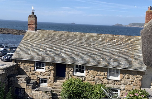 The Old Saltings: Beautiful fisherman's cottage in Sennen Cove, sleeps up to 6/8