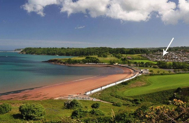 The Pink Beach Bungalow