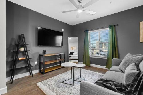 The Platinum Suite Penthouse The Gulch