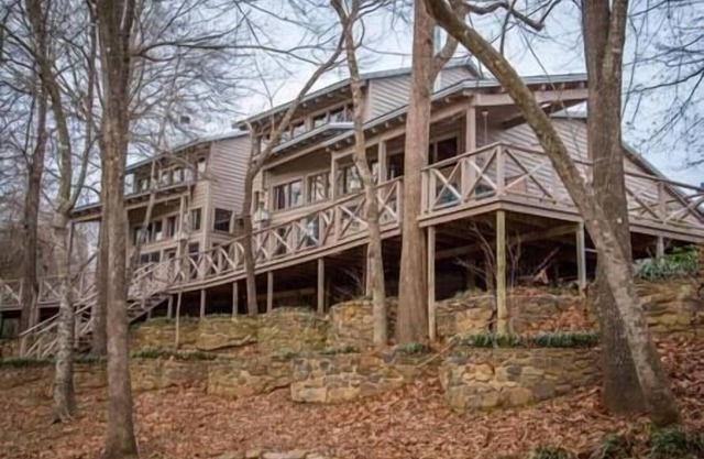 The Ranch at River's Bend- Cabin 3-Ritz on the River