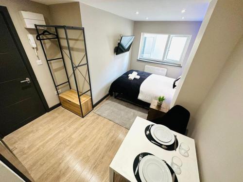 The Seven Sisters House - NO 01A - Stylish Comfort Studios